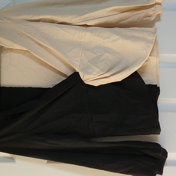 Callahan Front Twist Knot Sweater - Picture 3 of 6